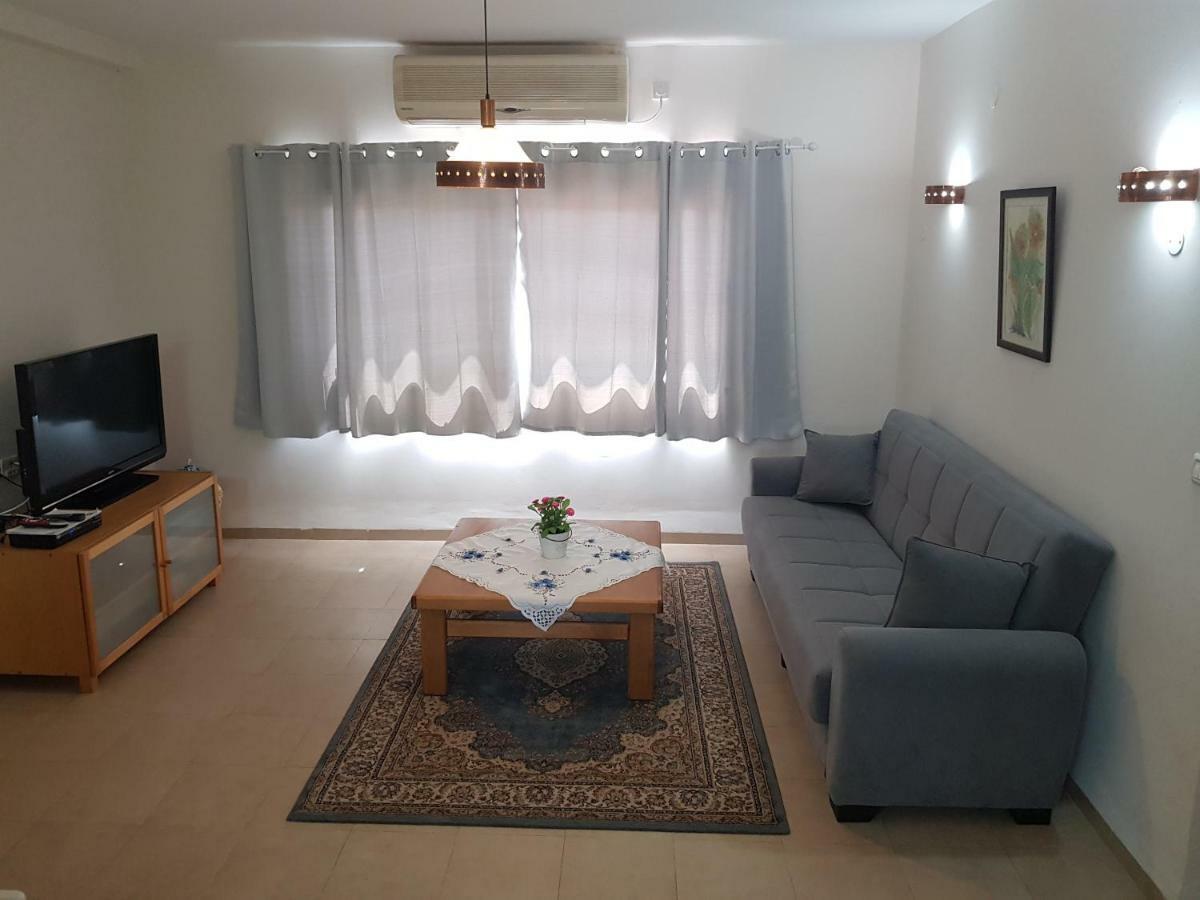 Bertha'S Coffee Apartment Afula Exterior foto